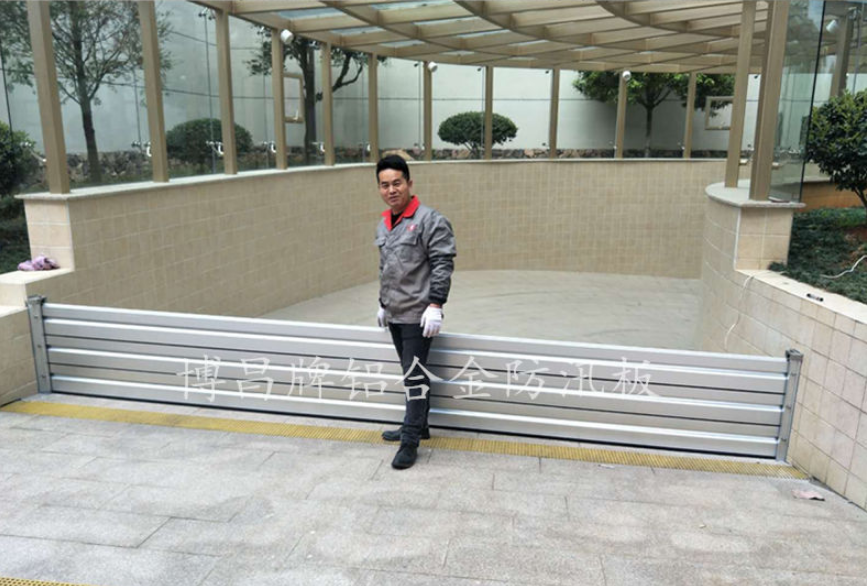 擋水板關鍵兩部分“穩固與密封”